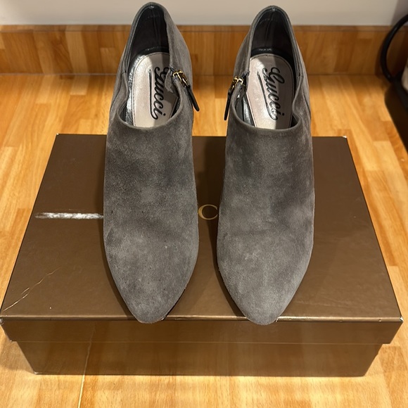 GUCCI grey suede stiletto ankle boots w BOX & 2 DUST BAGS 37.5 - Picture 5 of 10